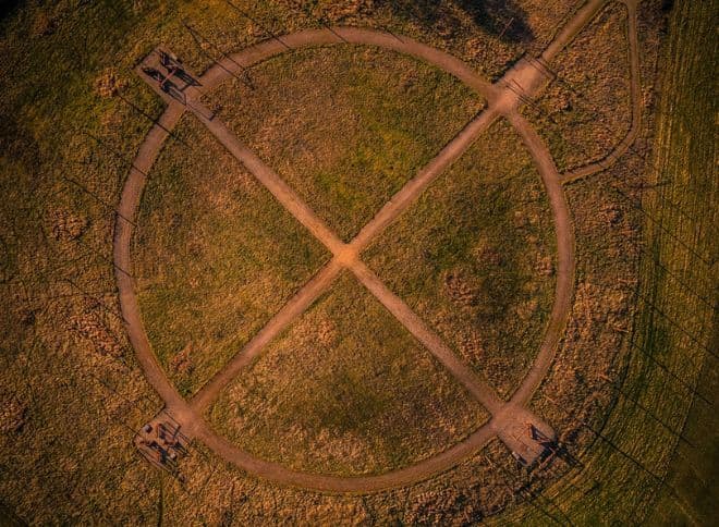 Oprids af Vikingeborgen Borgring set fra luften.